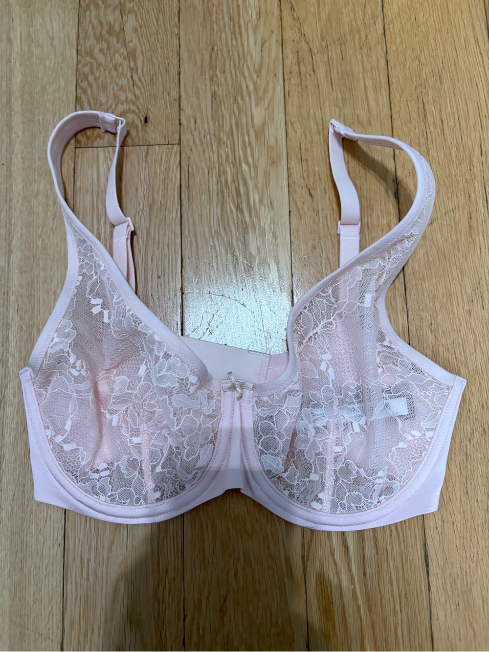 SKIMS Lace Unlined Minimizer Bra Primrose Pink 32D NWT Coquette Romantic